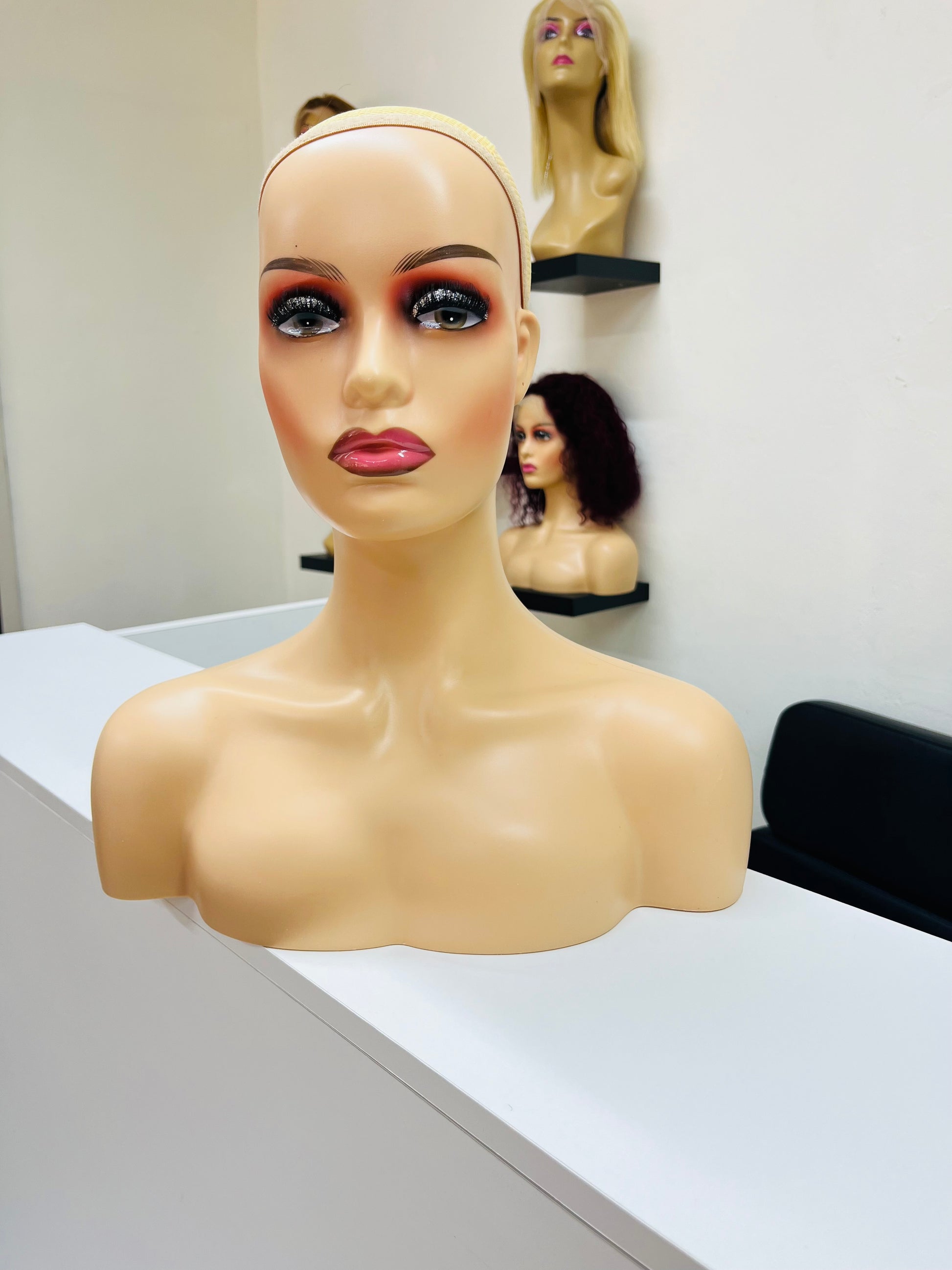Shoulder Mannequin
